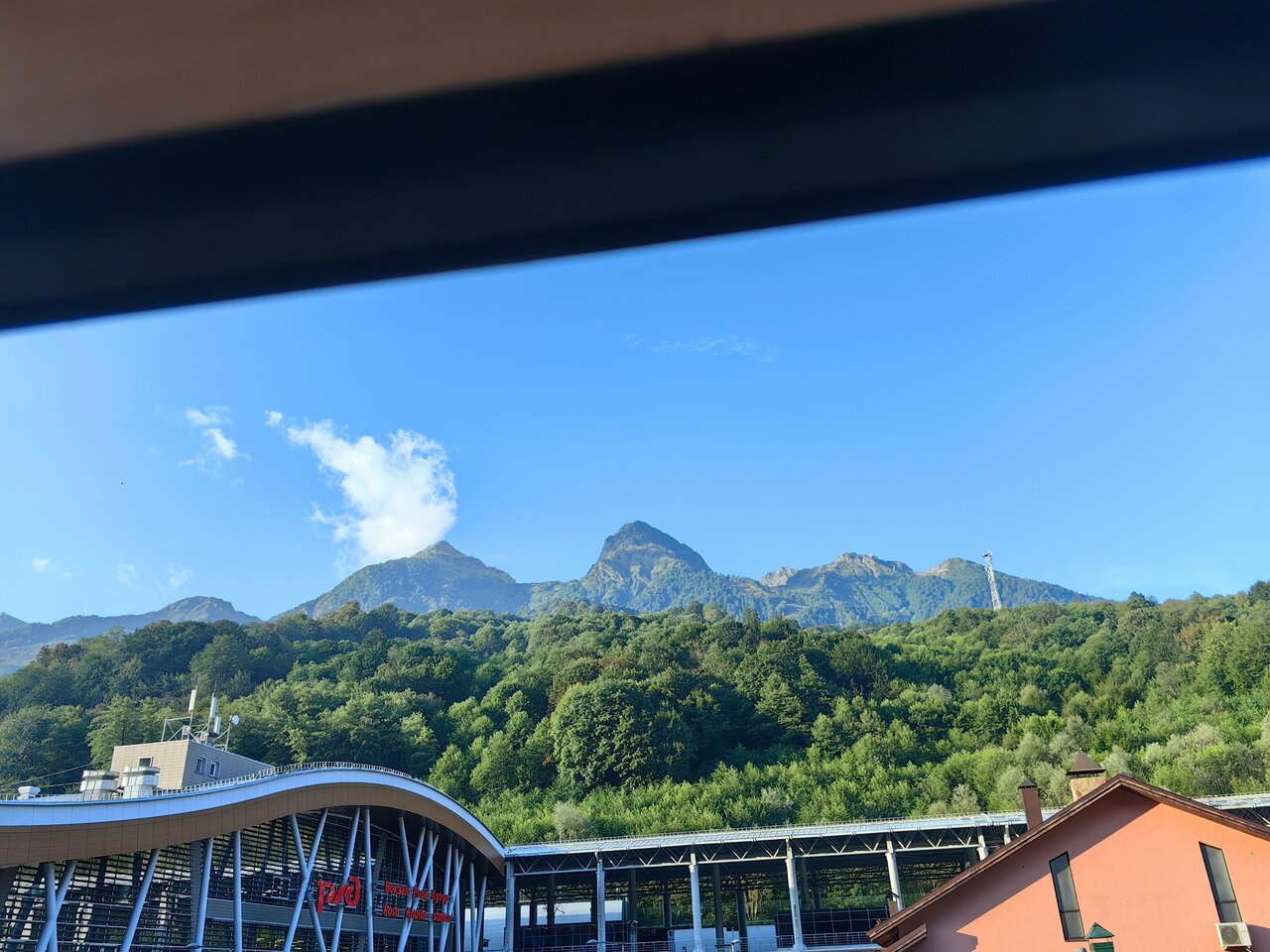 Отель Мелодия гор Красная Поляна-47