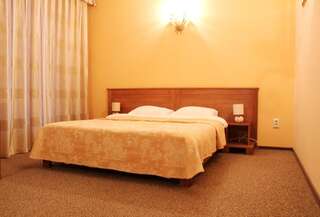 Отель Мелодия гор Красная Поляна Улучшенный двухместный номер с 1 кроватью или 2 отдельными кроватями-8