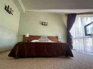 Отель Мелодия гор Красная Поляна Полулюкс-8